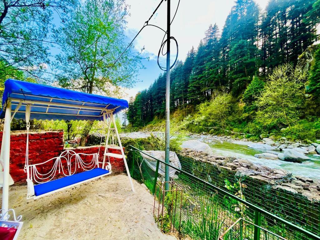 Nadi Kinare , Mall Road Manali - A Riverside Resort M 62305-50300 Exterior photo